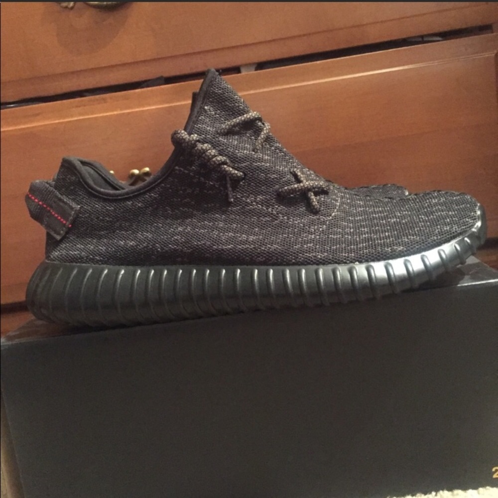 COPY - Yeezy 350 Pirate Black